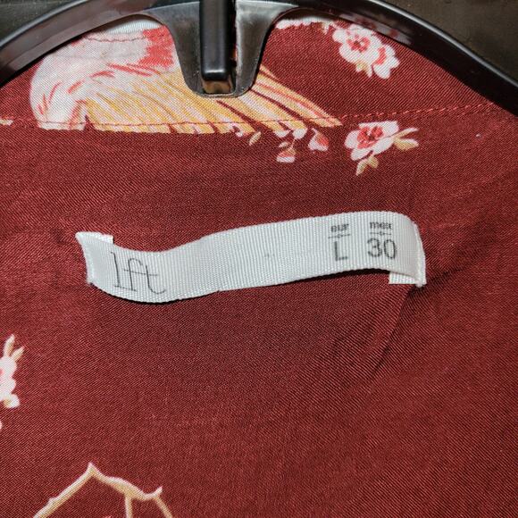 Lefties maroon red floral bird print button up blouse size large Novelty Retro - Picture 3 of 6